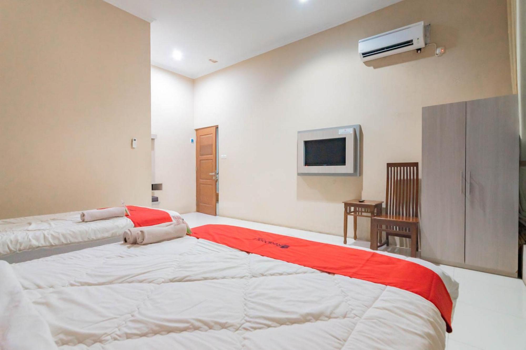 Reddoorz Resort Premium @ Sangkan Hurip קונינגן מראה חיצוני תמונה