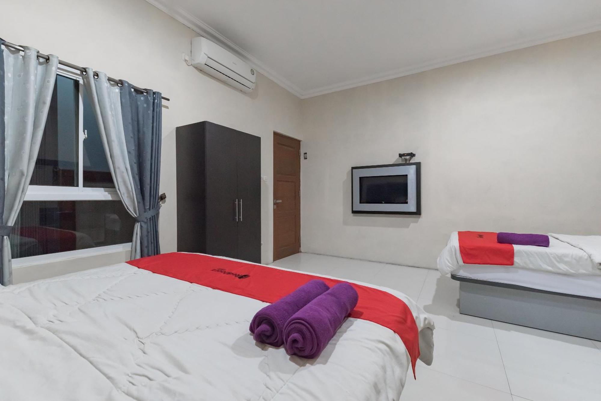 Reddoorz Resort Premium @ Sangkan Hurip קונינגן מראה חיצוני תמונה
