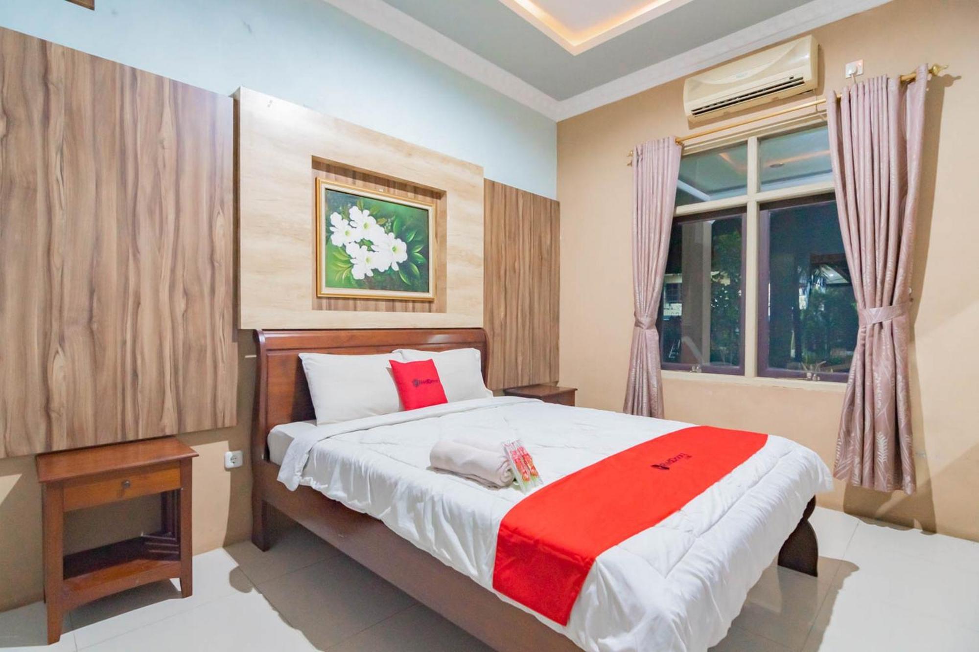 Reddoorz Resort Premium @ Sangkan Hurip קונינגן מראה חיצוני תמונה