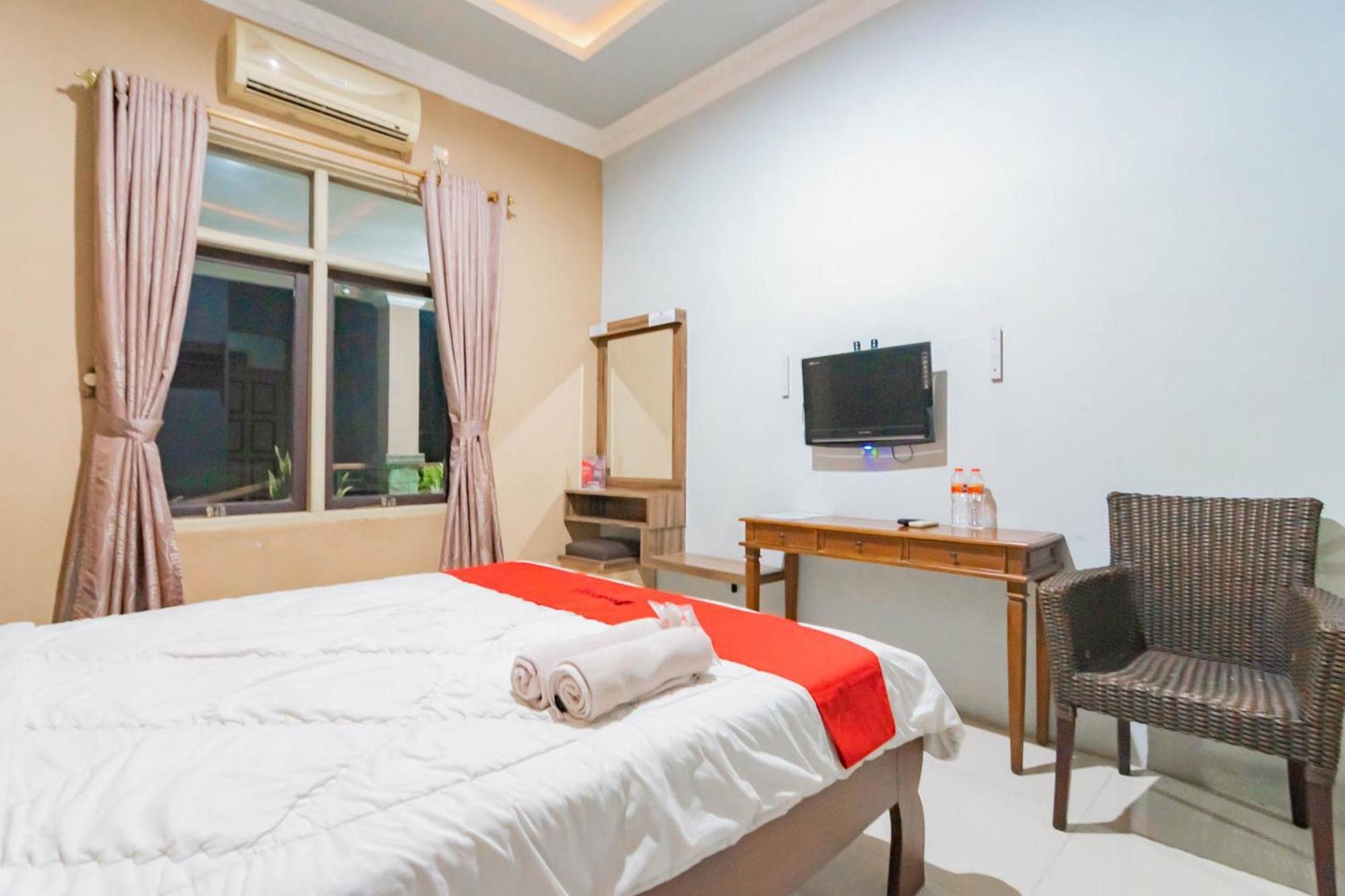 Reddoorz Resort Premium @ Sangkan Hurip קונינגן מראה חיצוני תמונה