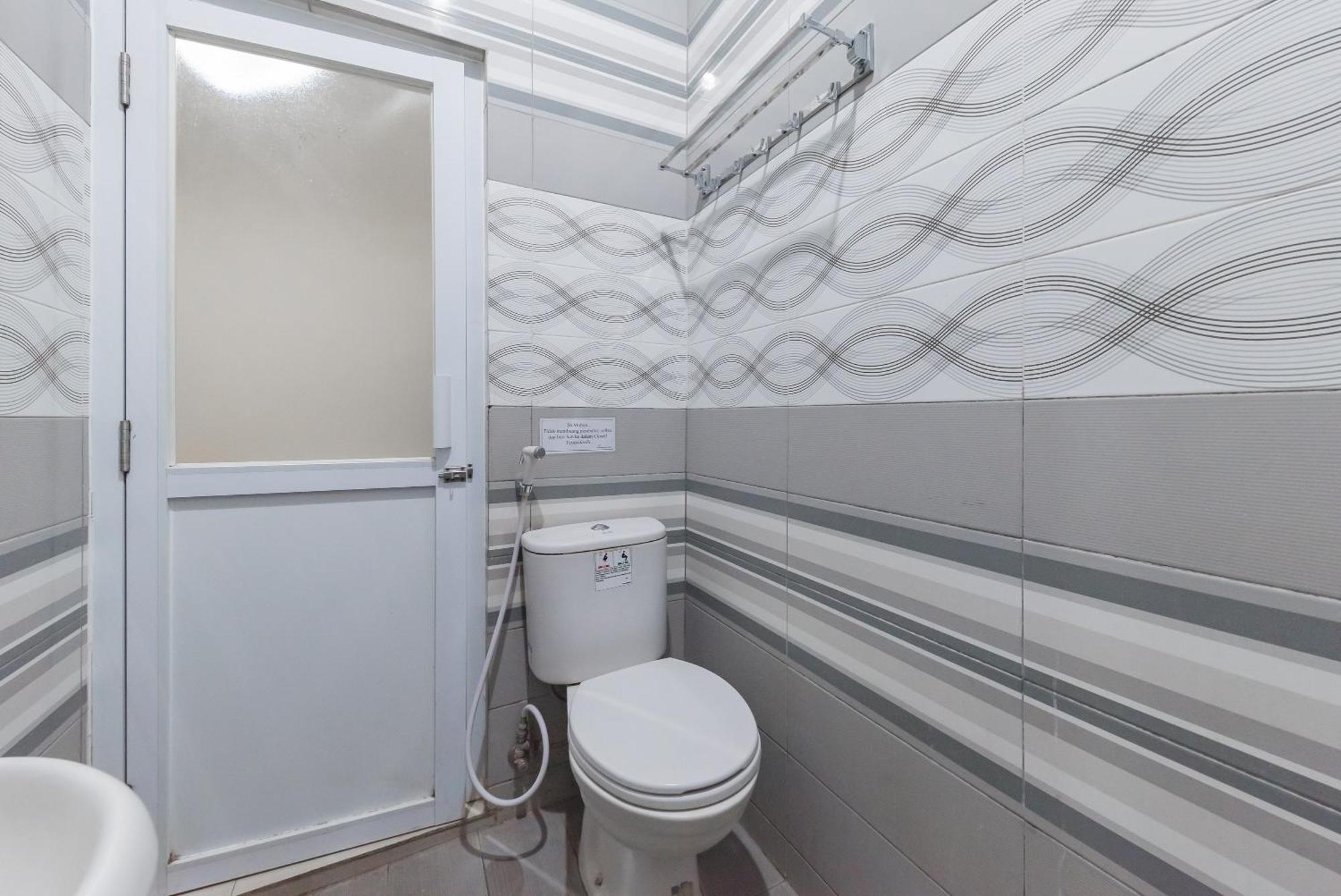 Reddoorz Resort Premium @ Sangkan Hurip קונינגן מראה חיצוני תמונה