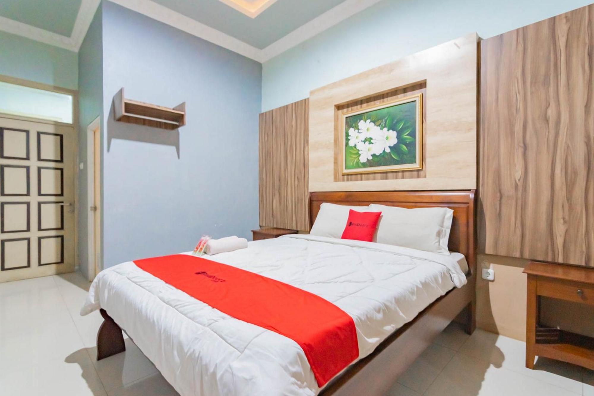 Reddoorz Resort Premium @ Sangkan Hurip קונינגן מראה חיצוני תמונה